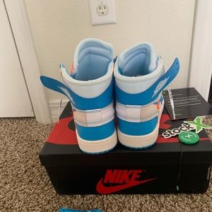 Jordan Retro 1 Off-White